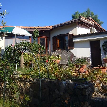 Su Trabi B&B Fluminimaggiore Buitenkant foto